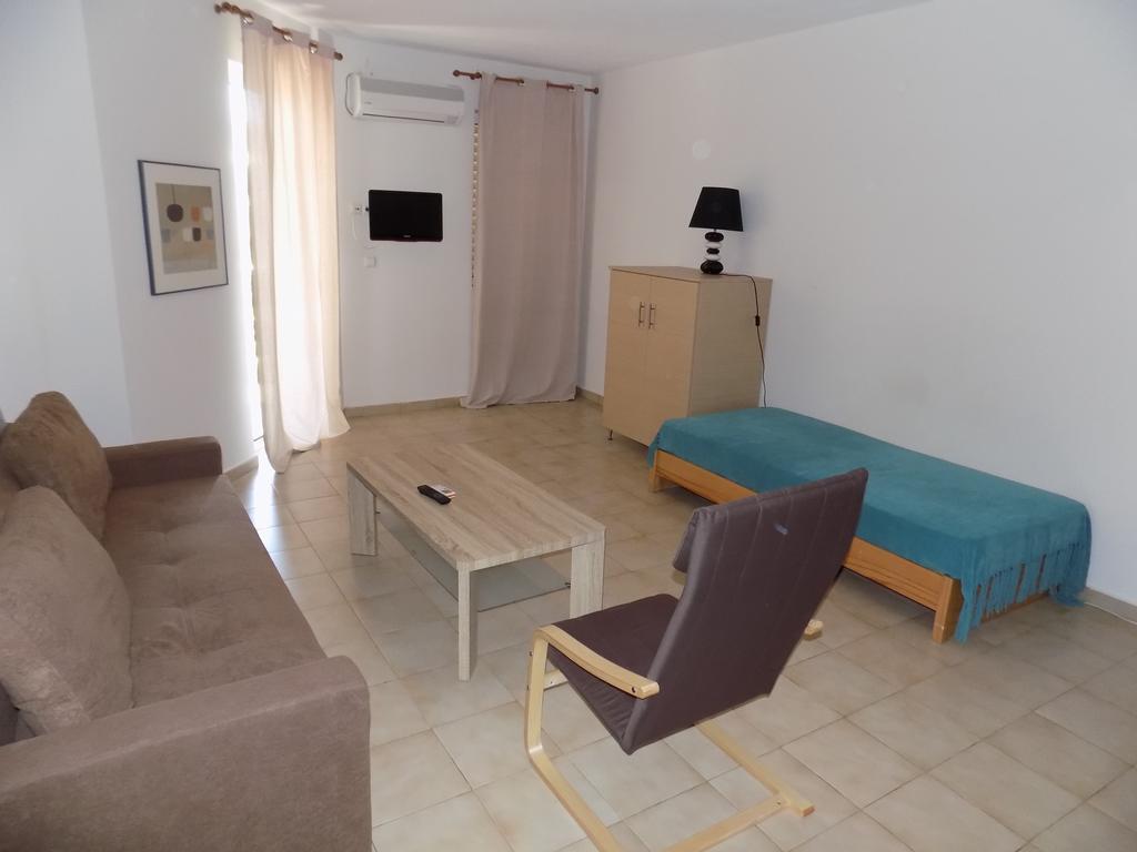 Hotel Arethousa Loutra Edipsou  Oda fotoğraf